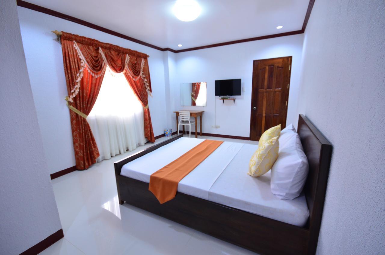 Gilin Pension House Puerto Princesa Bagian luar foto