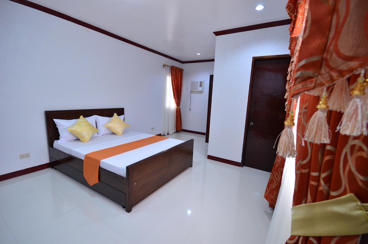 Gilin Pension House Puerto Princesa Bagian luar foto